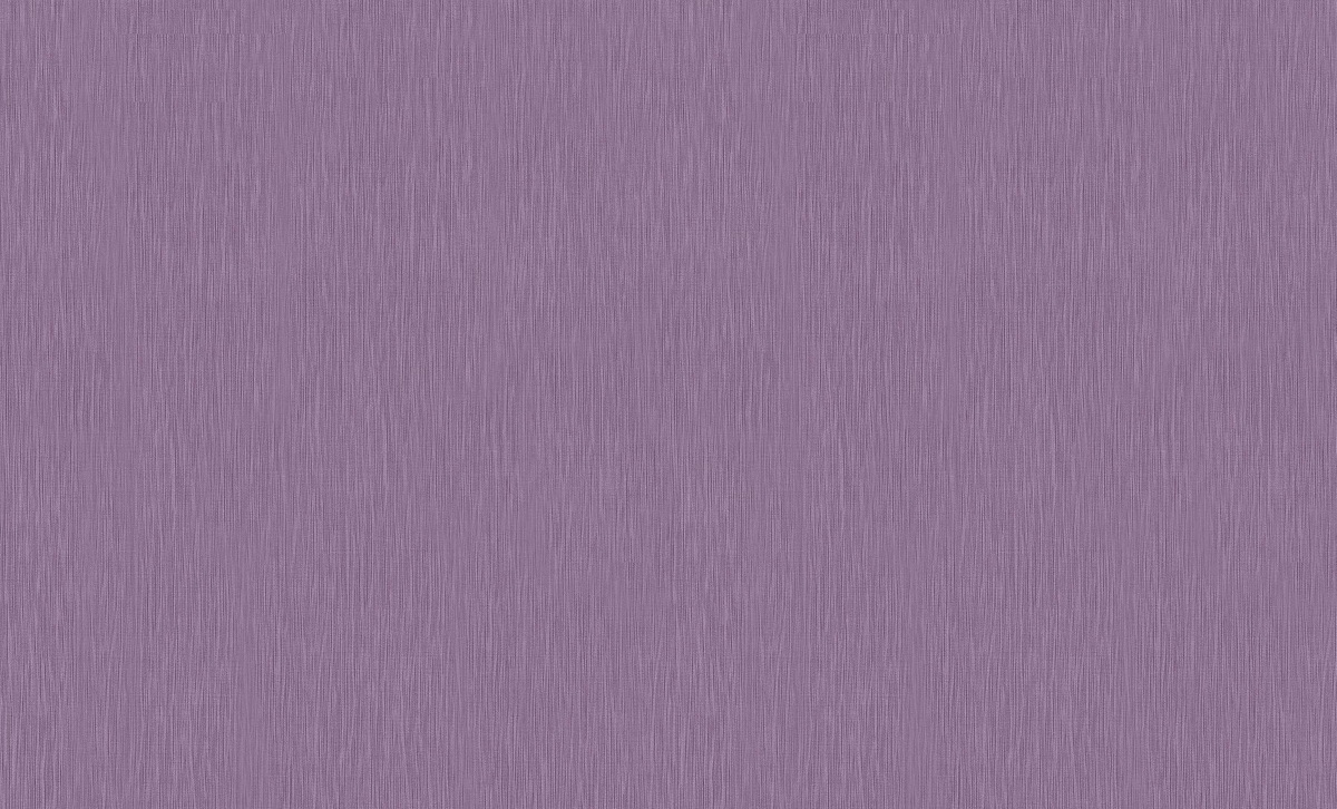 Moderná tapeta v fialovej farbe s jemnými pásikom a kovovým efekom, ER-602046