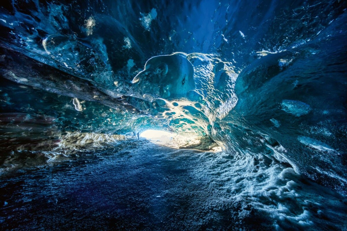 Fototapeta MS-5-1567 Modrá ľadová jaskyňa 375 x 250 cm