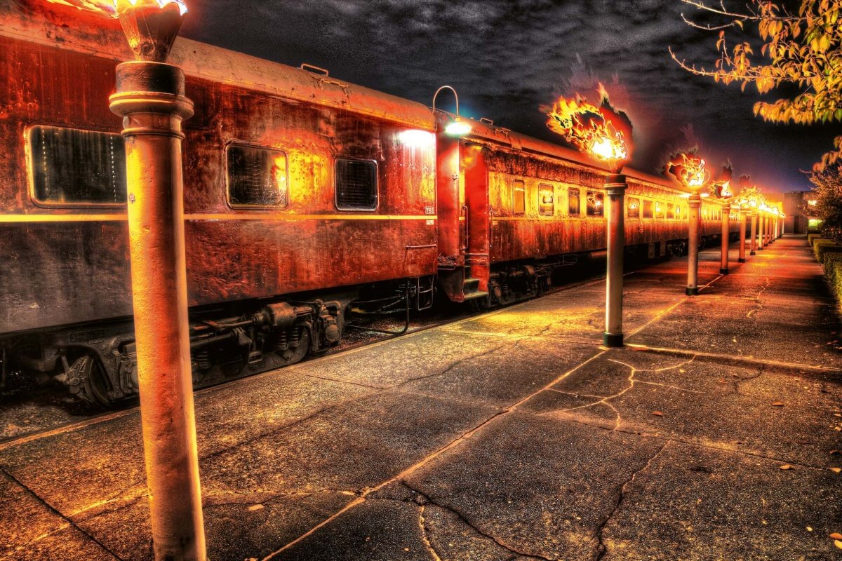 Fototapeta MS-5-2899 Vlak a plameň 375 x 250 cm
