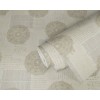 Béžová tapeta so vzorom a efektom novín