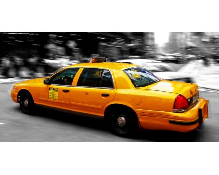 Obraz na skle - Žltý taxík 30 x 60 cm - ZĽAVA 60%